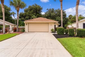 1516 POINTE DR LAKE, LEESBURG, FL 34748 Sold 11/08/24