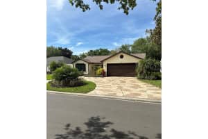 834 RAMOS DRIVE, THE VILLAGES, FL 32159 Sold 10/17/24