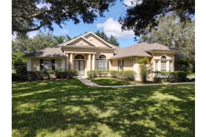 7733 ANGELINA VIEW COURT, MOUNT DORA, FL 32757 Sold 11/04/24