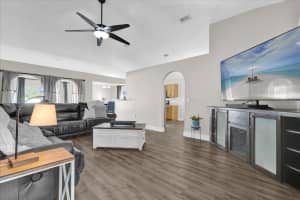 2125 TEALWOOD CIRCLE, TAVARES, FL 32778 Sold 10/25/24
