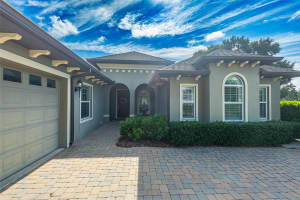 39500 HILLRISE LANE, LADY LAKE, FL 32159 Sold 04/11/25