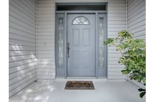 835 OLD OAKS LANE, LEESBURG, FL 34748 Sold 02/19/25