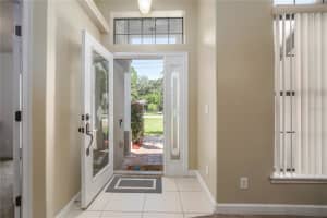 27637 LISA DR, TAVARES, FL 32778 Sold 08/29/25