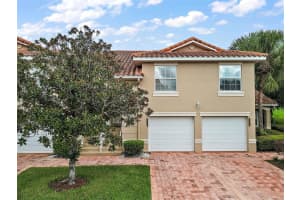 5446 COMPASS POINT, OXFORD, FL 34484 Sold 12/16/24