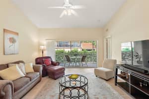 5446 COMPASS POINT, OXFORD, FL 34484 Sold 12/16/24