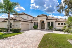 26317 AVENIDA LAS COLINAS, HOWEY IN THE HILLS, FL 34737 Sold 04/11/25