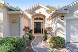 1637 HARTSVILLE TRAIL, THE VILLAGES, FL 32162 Sold 11/22/24