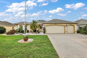 1255 CAMERO DRIVE, LADY LAKE, FL 32159 Sold 01/24/25