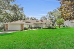3020 BULKLEY PLACE, EUSTIS, FL 32726 Sold 12/09/24