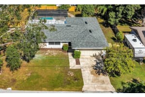 2713 WASHINGTON AVENUE, EUSTIS, FL 32726 Sold 02/27/25