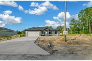 20 BAY PLACE COURT, OCKLAWAHA, FL 32179 Sold 03/10/25