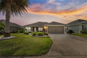 812 JOURNEY LANE, THE VILLAGES, FL 32163 Sold 05/09/25