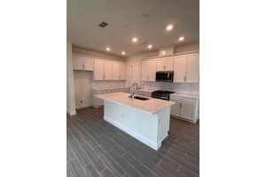 180 EAGLESTON LANE, LAKEWOOD RCH, FL 34240 - MLS#MFRG5088356