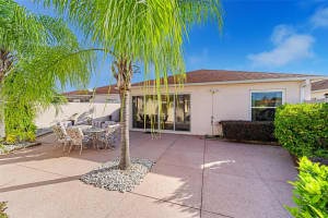 610 DOMINGUEZ DRIVE, LADY LAKE, FL 32159 Sold 12/23/24