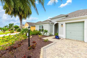 585 YARBOROUGH WAY, THE VILLAGES, FL 32163 Sold 01/28/25
