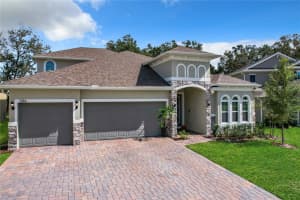 586 VIA BELLA COURT, HOWEY IN THE HILLS, FL 34737 Sold 11/27/24
