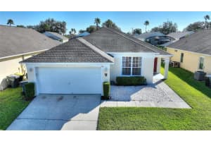 154 LANGHAM DRIVE, DAVENPORT, FL 33897 Sold 02/28/25