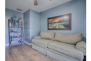 4247 Allen Rd, Fruitland Park, FL 34731, Sold 04/17/25