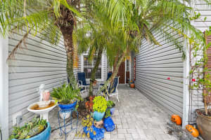 3721 PLANTATION BOULEVARD, LEESBURG, FL 34748 - MLS#MFRG5088933