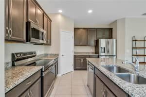 2578 SHAMROCK STREET, TAVARES, FL 32778 Sold 12/31/24