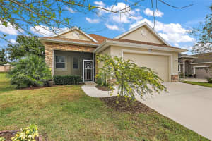 8060 BRIDGEPORT BAY CIRCLE, MOUNT DORA, FL 32757 Sold 03/14/25