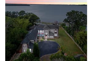 6118 DORA DRIVE, MOUNT DORA, FL 32757 Sold 11/03/25