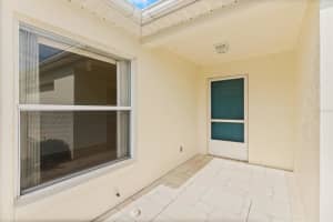 1320 LOMA LANE, LADY LAKE, FL 32159 Sold 01/10/25