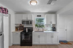 1109 SMITH AVENUE, LAKELAND, FL 33815 Sold 07/08/25