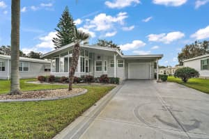 3217 MANATEE ROAD, TAVARES, FL 32778 Sold 04/22/25