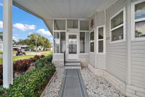 3217 MANATEE ROAD, TAVARES, FL 32778 Sold 04/22/25