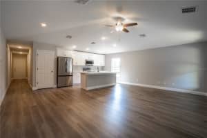 504 4TH AVENUE, WILDWOOD, FL 34785 Sold 04/11/25