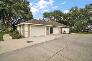 422 OAK VIEW DRIVE, TAVARES, FL 32778 Sold 12/18/24