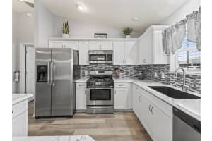 1938 HARSTON TRAIL, THE VILLAGES, FL 32162 Sold 01/06/25