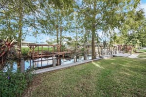 12425 PINE ISLAND DRIVE, LEESBURG, FL 34788 Sold 04/09/25