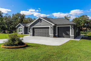 3927 OAK POINTE DRIVE, LADY LAKE, FL 32159 - MLS#MFRG5089451