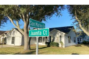 618 JUANITA COURT, LADY LAKE, FL 32159 Sold 04/01/25