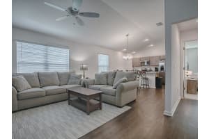 1910 HUX COURT, THE VILLAGES, FL 34762 Sold 01/14/25