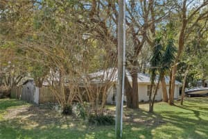 40335 PALM STREET, LADY LAKE, FL 32159 Sold 05/19/25