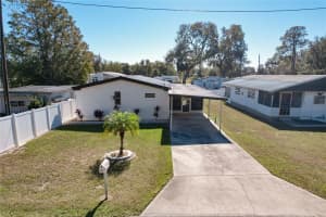 13426 Palm Dr, ASTATULA