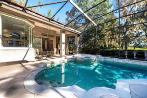 4002 COACHSHIRE WAY, MOUNT DORA, FL 32757 Sold 02/14/25