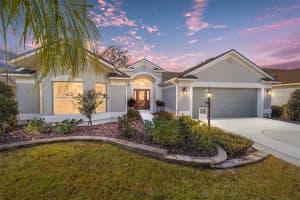 17077 76TH CREEKSIDE CIRCLE, THE VILLAGES, FL 32162 Sold 01/13/25