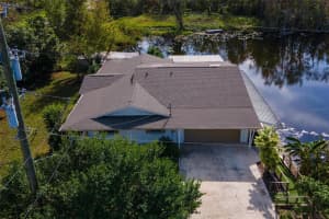 13724 COUNTRY CLUB DRIVE, TAVARES, FL 32778 Sold 08/27/25