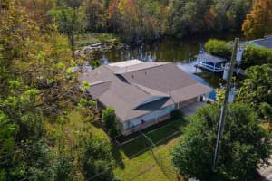 13724 COUNTRY CLUB DRIVE, TAVARES, FL 32778 Sold 08/27/25