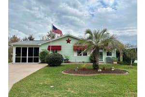 558 SAINT ANDREWS BOULEVARD, LADY LAKE, FL 32159 Sold 04/03/25