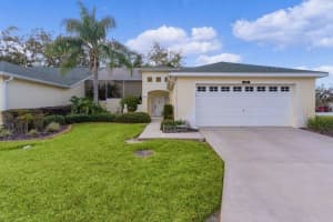 404 GLEN ARBOR LANE, LEESBURG, FL 34748 Sold 04/25/25