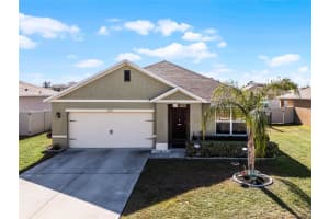 2633 GRAND CENTRAL AVENUE, TAVARES, FL 32778 Sold 02/05/25