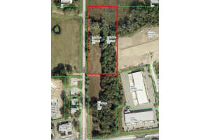 W. Main St & County Road 468, LEESBURG