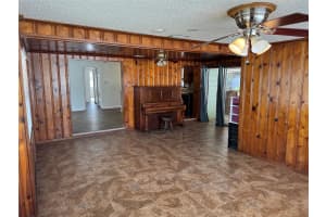 8 SOLANDRA DRIVE, ORLANDO, FL 32807 Sold 03/18/25