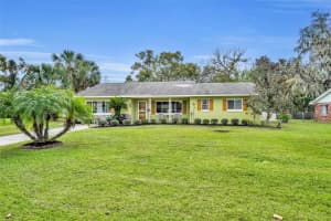 4052 LAKE ELEANOR DRIVE, MOUNT DORA, FL 32757 Sold 02/19/25