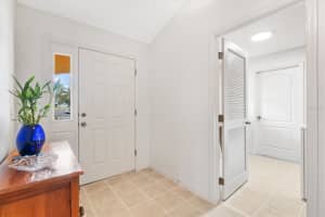 2469 MORVEN PARK WAY, THE VILLAGES, FL 32162 Sold 03/19/25